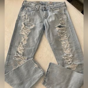 AG Adriano Goldschmied the Nikki crop relaxed skinny crop Jeans size 25 light